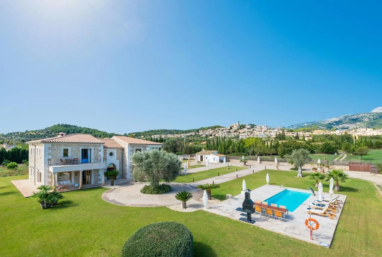 Ses Rentadores Selva  0*, Selva (Mallorca) Spain